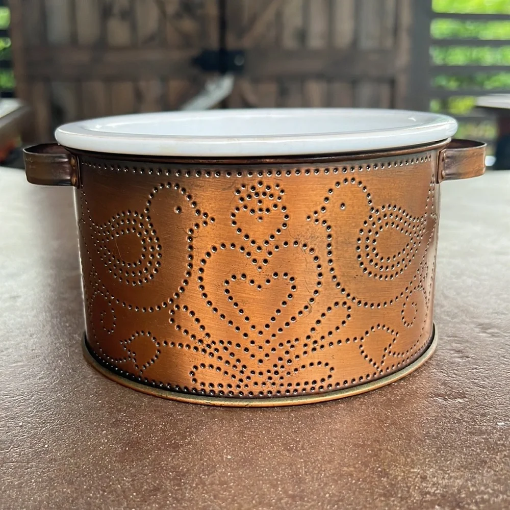 1980's Vintage Ceramic Casserole Serving Dish in Copper Punch Tin